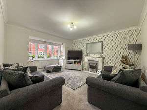 Lounge- click for photo gallery